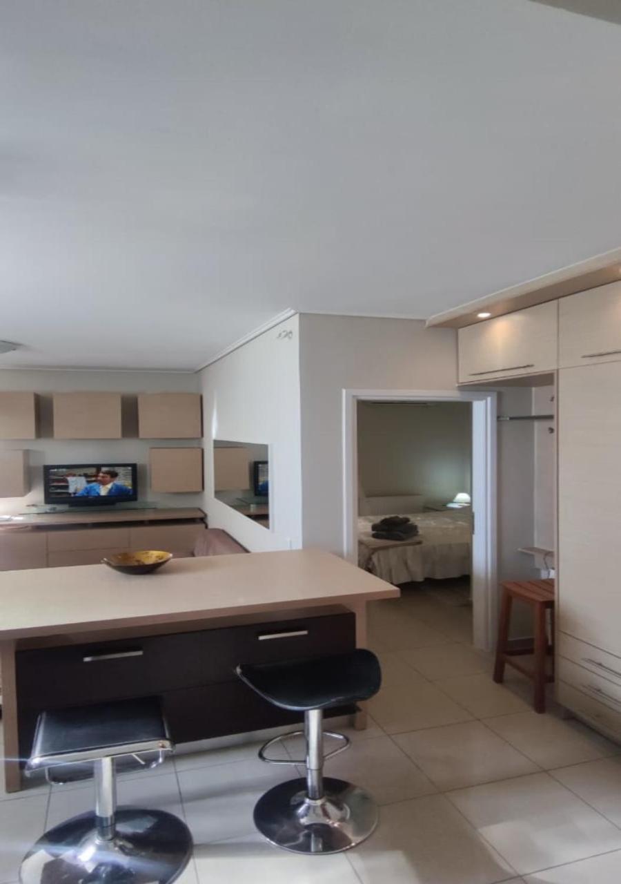 Apartment In A Quiet Location. Αθήνα Εξωτερικό φωτογραφία
